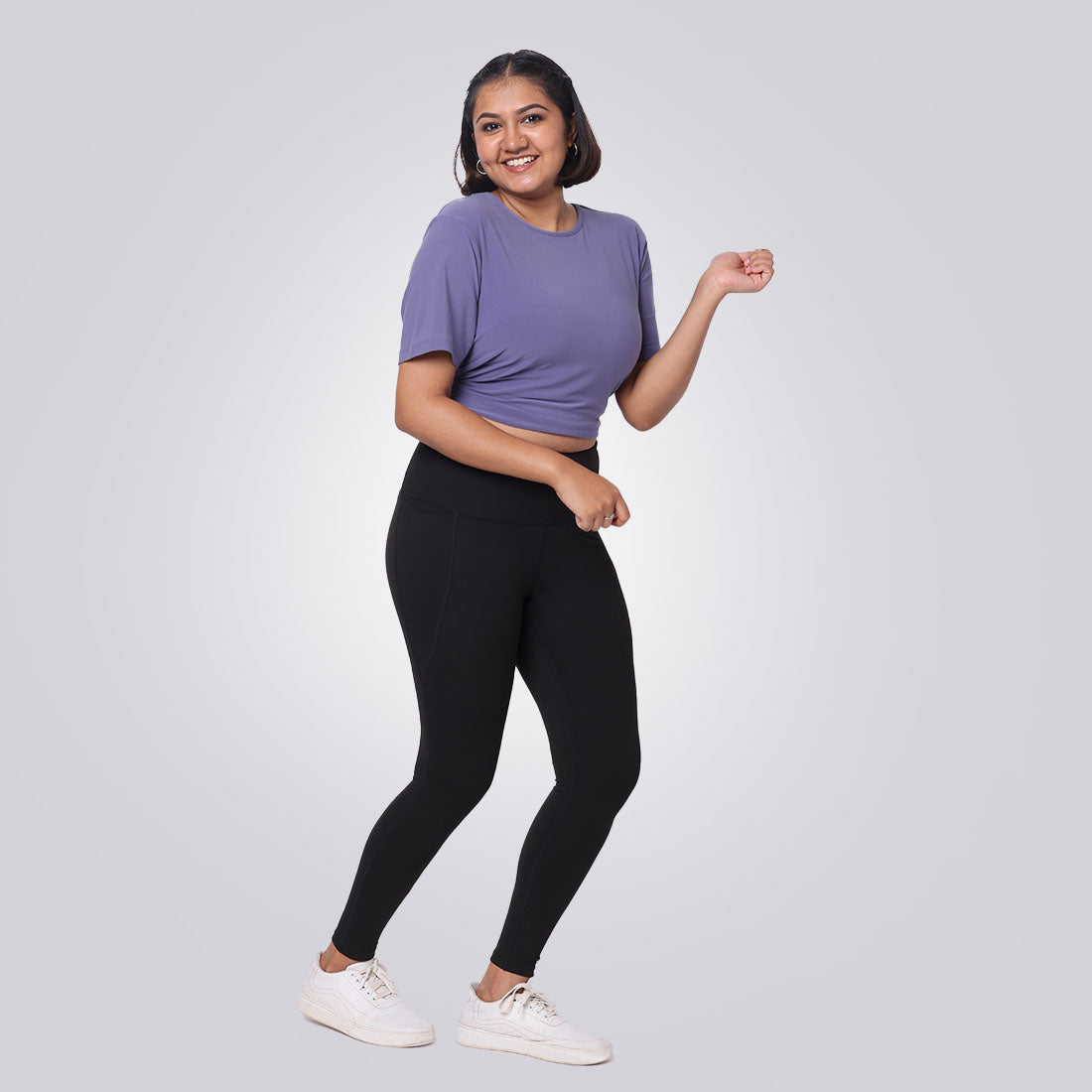 Monica Mauve, XS-elene, S-elene, M-aia, L-una, XL-una, XXL-una, XXXL-una