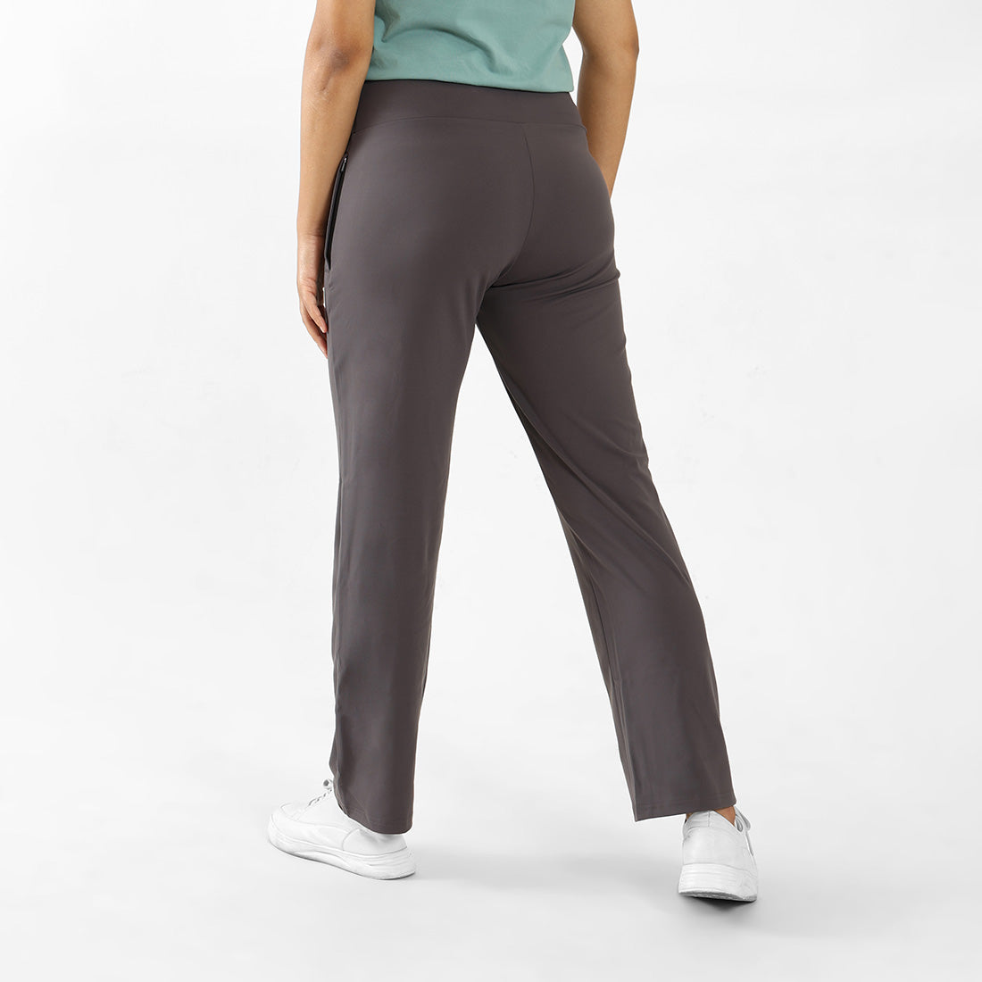 On-The-Go Straight Pants (Classic)