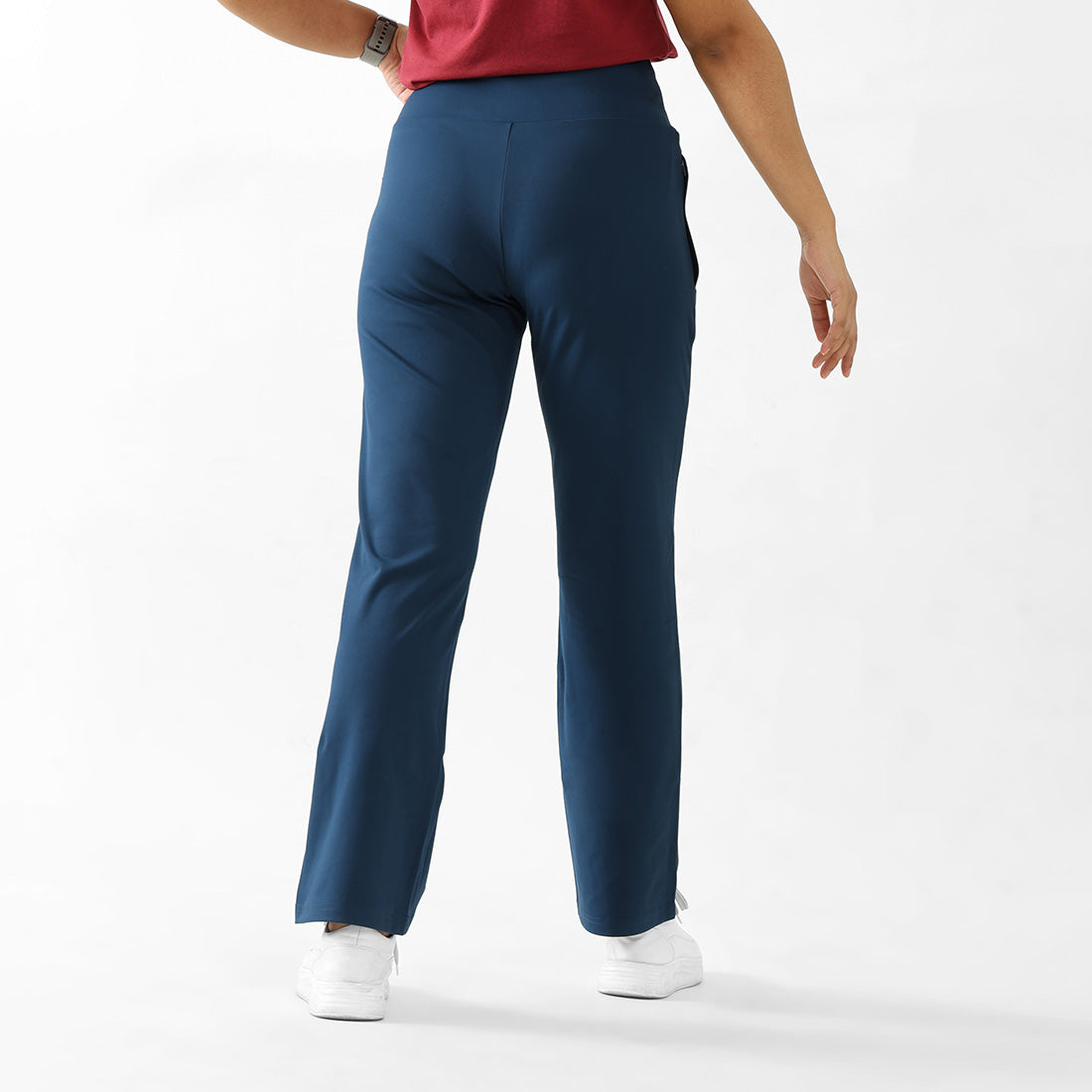 On-The-Go Straight Pants (Classic)