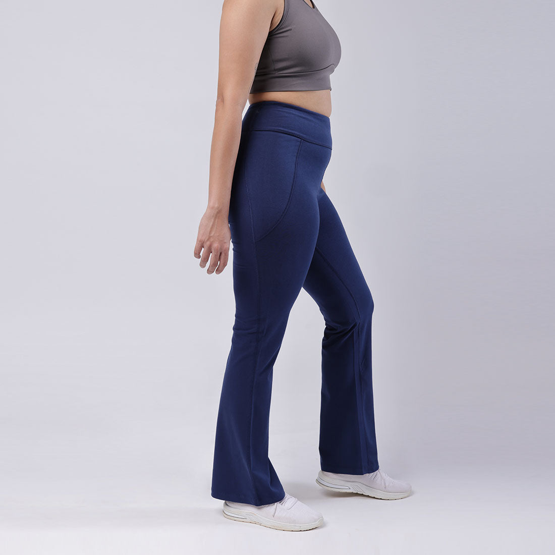 Devika Dark Navy, XS-elene, S-elene, M-aia, L-una, XL-una, XXL-una, XXXL-una, XXXXL-una