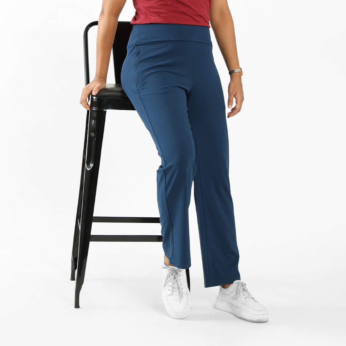 On-The-Go Straight Pants (Classic)