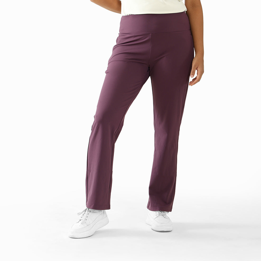 On-The-Go Straight Pants (Classic)